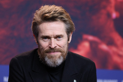 Willem Dafoe auf der Pressekonferenz für den Goldenen Ehrenbär der Berlinale am 20.2.2018 in Berlin